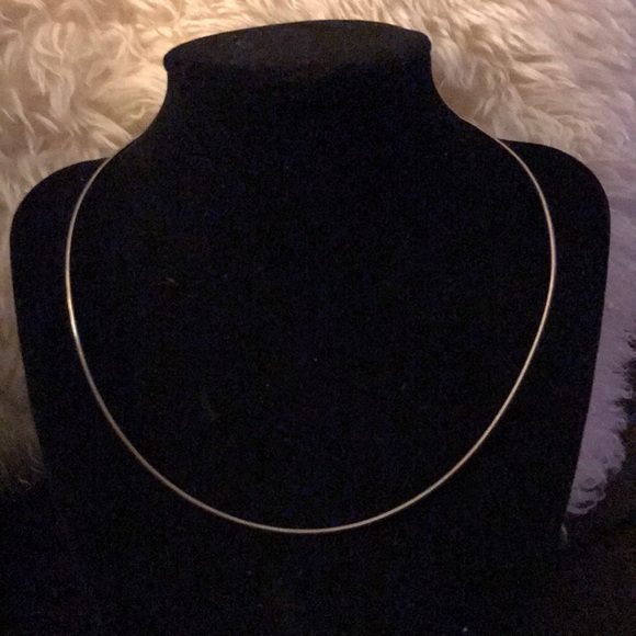 Jewelry - Sterling Silver Wire Chocker